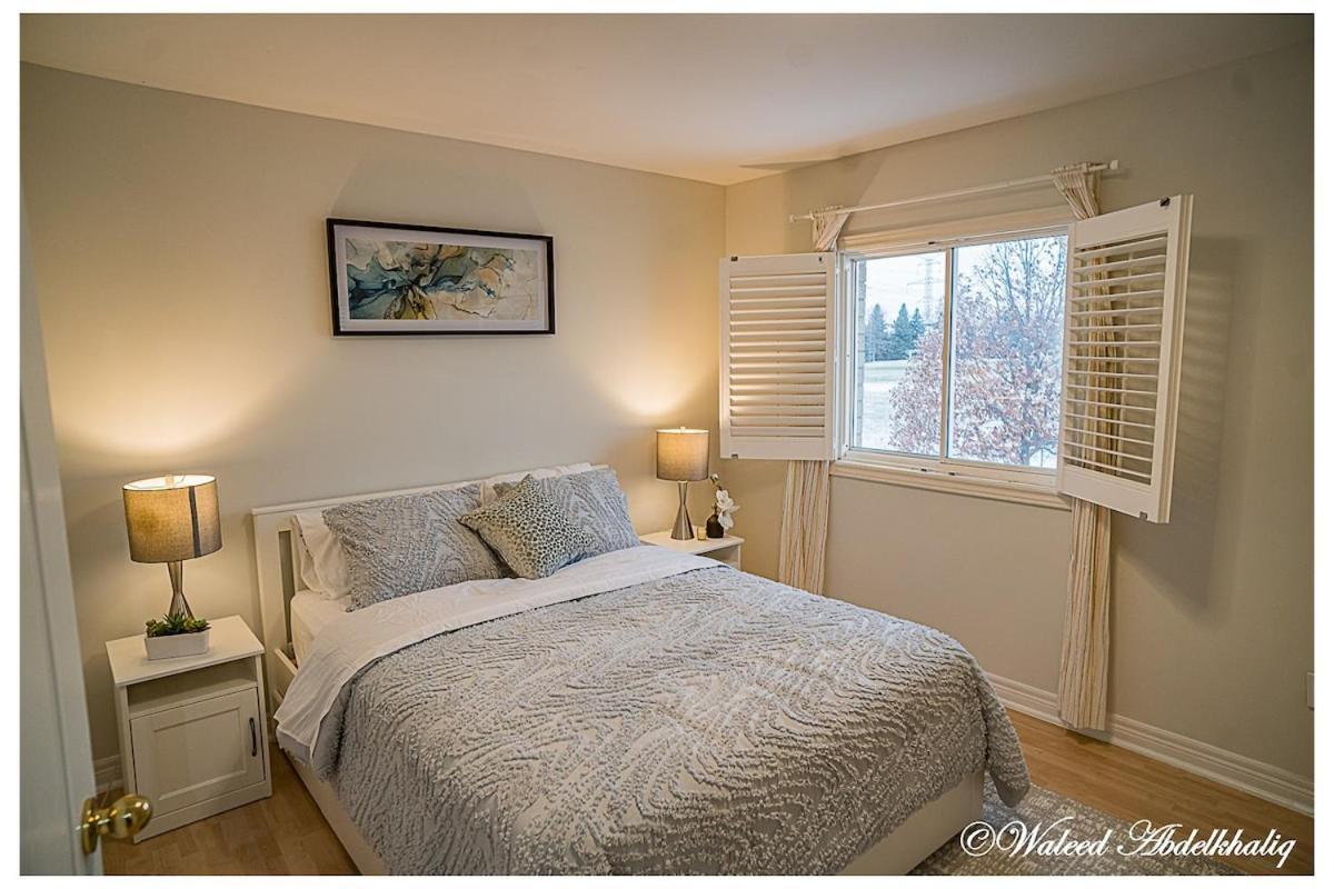 Sunroom House - 4 Bedrooms Mississauga Bagian luar foto