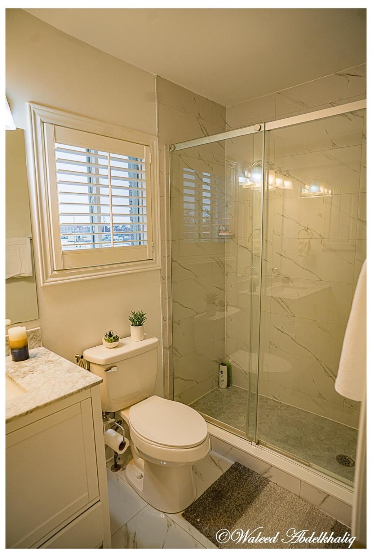 Sunroom House - 4 Bedrooms Mississauga Bagian luar foto
