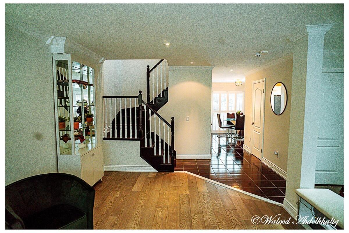 Sunroom House - 4 Bedrooms Mississauga Bagian luar foto