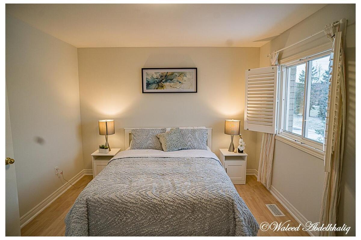 Sunroom House - 4 Bedrooms Mississauga Bagian luar foto